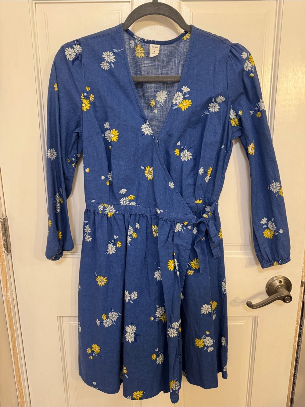 Old Navy Blue Floral Wrap Dress with Tie Waist